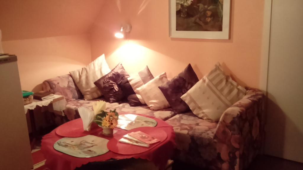 Jannseni Accommodation Parnu Ruang foto