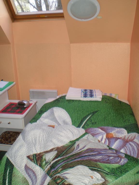 Jannseni Accommodation Parnu Ruang foto