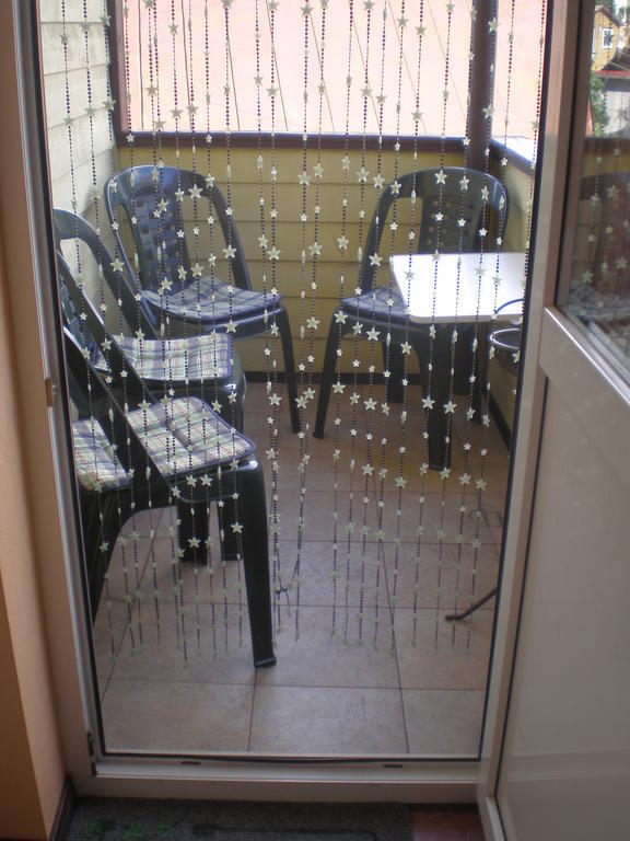 Jannseni Accommodation Parnu Bagian luar foto