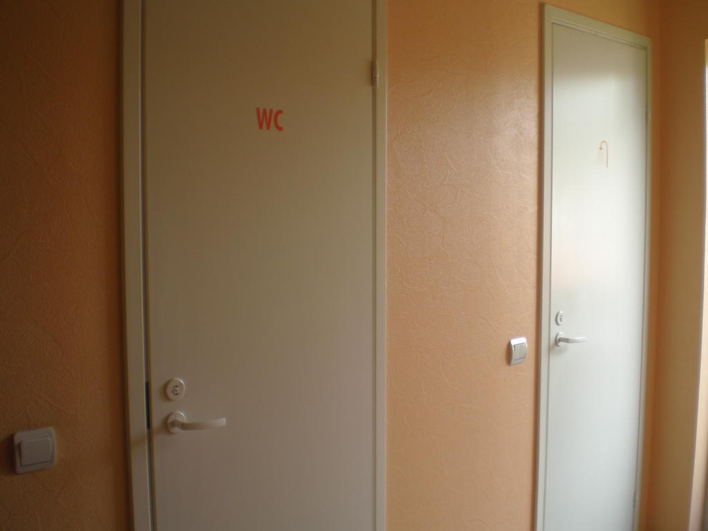 Jannseni Accommodation Parnu Bagian luar foto